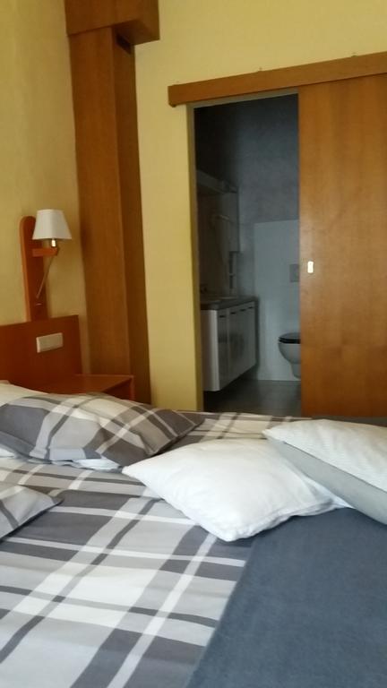 Hotel 'T Hert Genk Kültér fotó